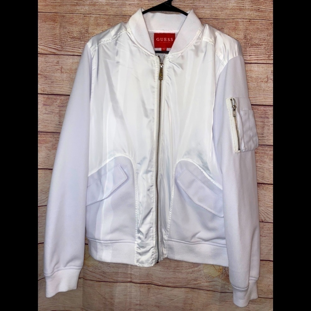 WHITE Guess Y2K Unisex Track Zip up Jacket Size Medium